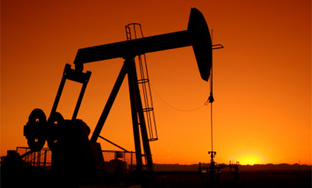 Petróleo El petróleo cae tras sorpresivo aumento en las reservas de EEUU